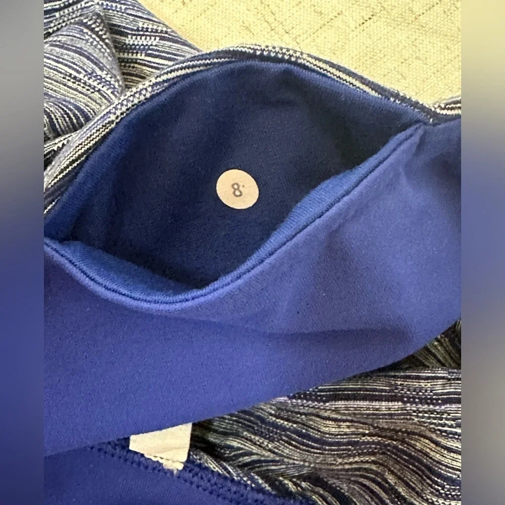 Lululemon Athletica Blue Gray Leggings with Heathered Pattern